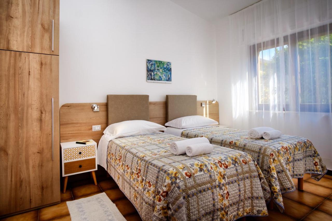 Residence Appartamenti Caffarena Арбатакс Екстер'єр фото
