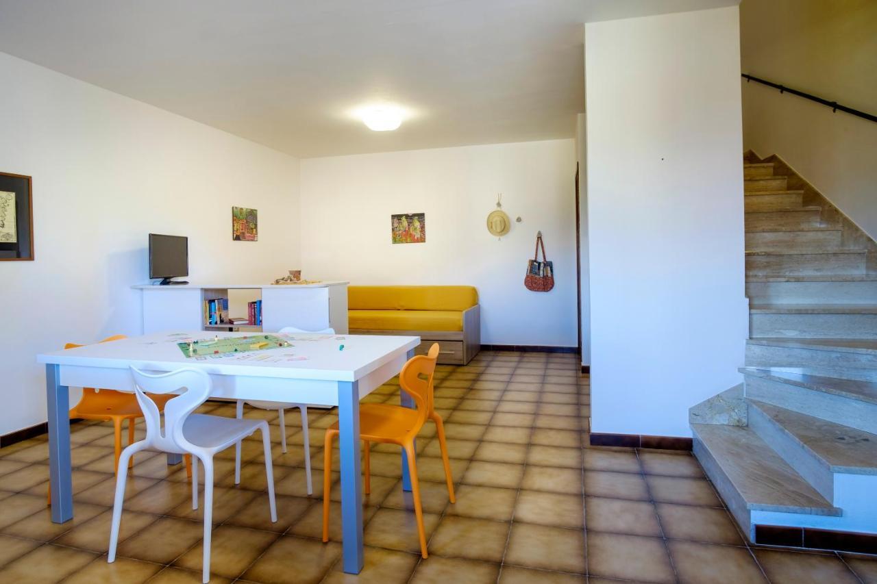 Residence Appartamenti Caffarena Арбатакс Екстер'єр фото