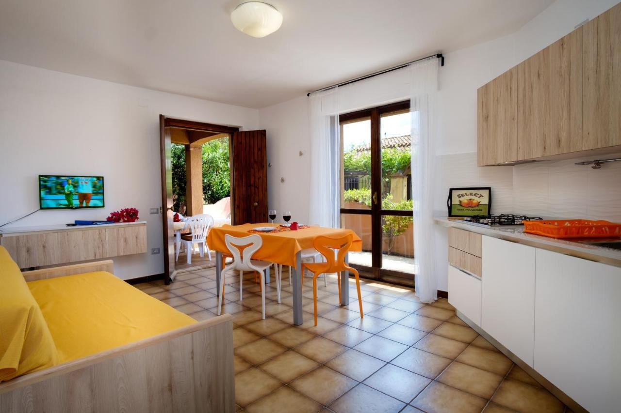 Residence Appartamenti Caffarena Арбатакс Екстер'єр фото